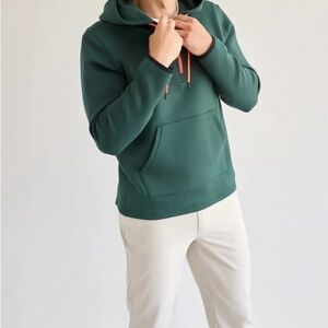 Chubbies The Juniper Jumper Wave Men’s  Hoodie Size Medium.